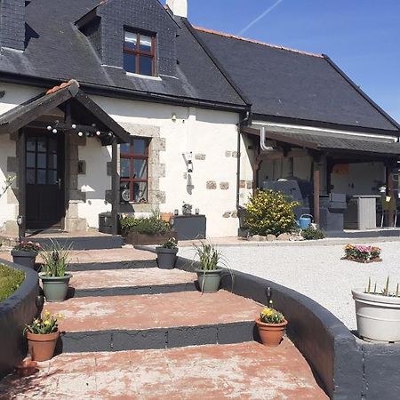 Locarn Lodge, Goas Rep Εξωτερικό φωτογραφία